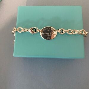 Tiffany & Co Return to Tiffany & Co Choker Necklace 15 1/2 inches